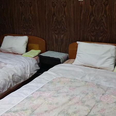 Minshuku Toshi Hotel Yakushima  Exterior photo